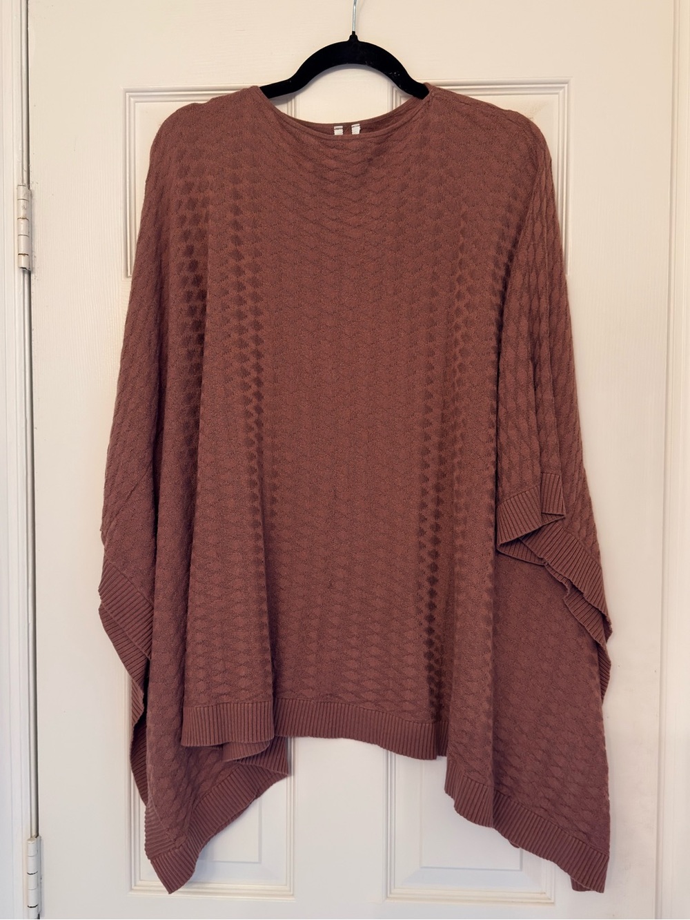 Lululemon Divinity Poncho